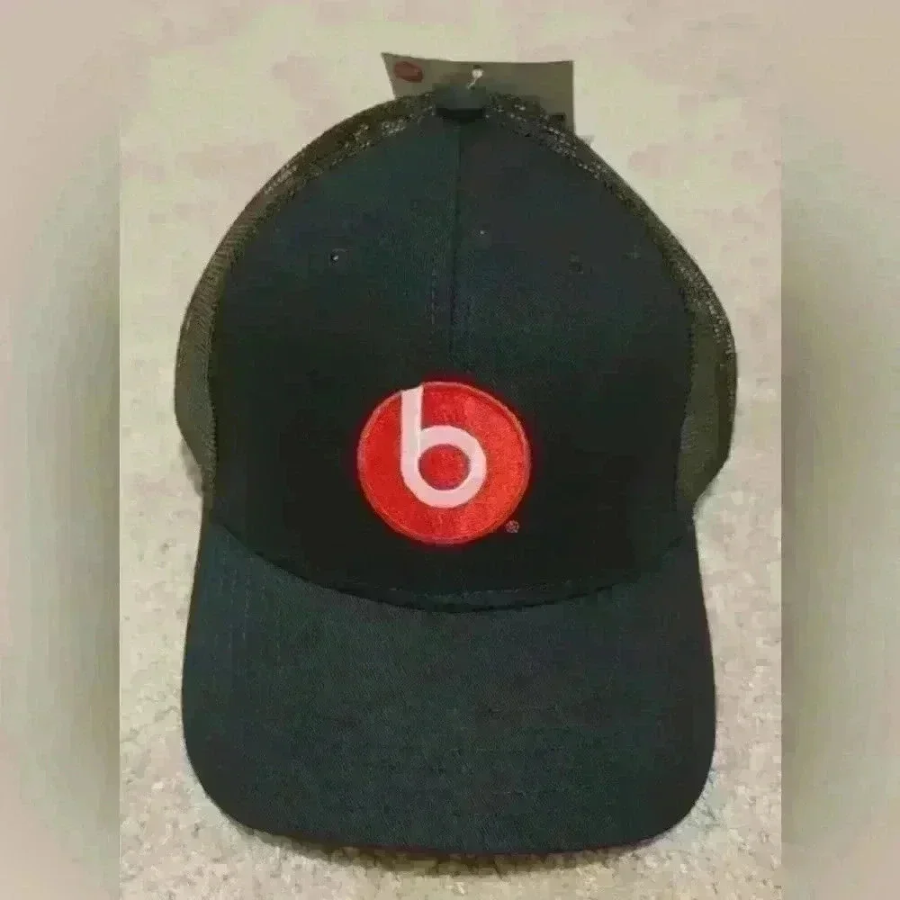 Beats By Dre Brand Snap Back Trucker Hat
